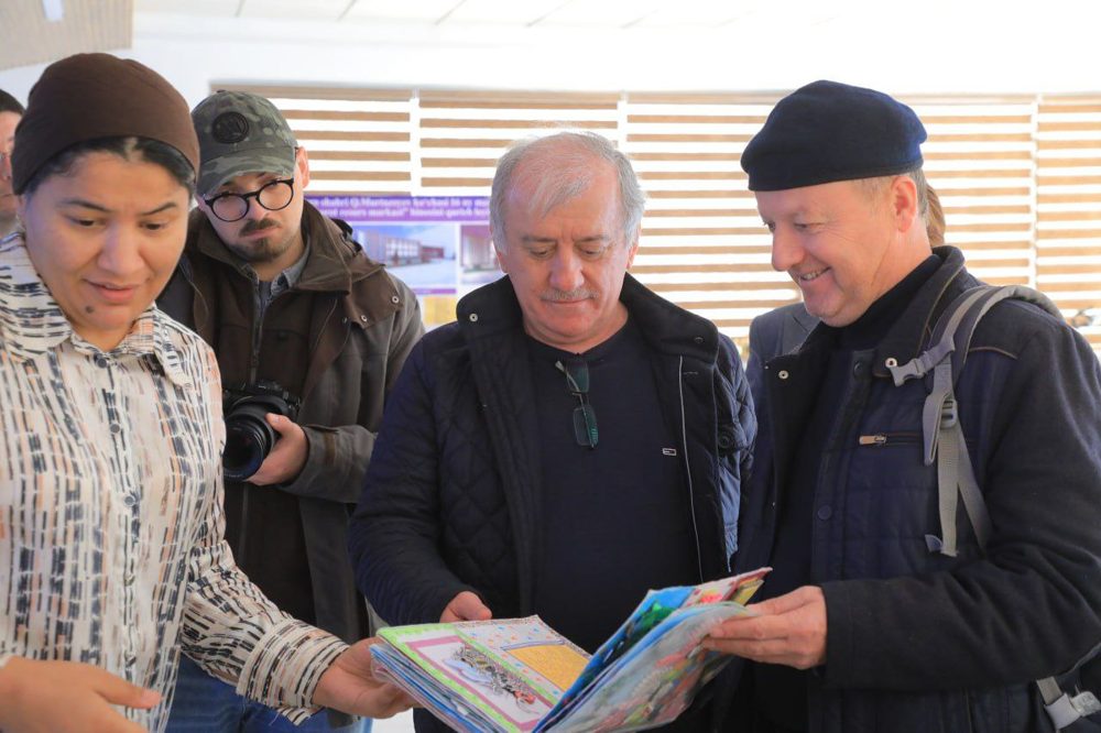 Buxoro DPIga Ondokuz Mayıs universiteti professorlari tashrif buyurdi va talabalarning ijodiy ishlari yuqori baholandi