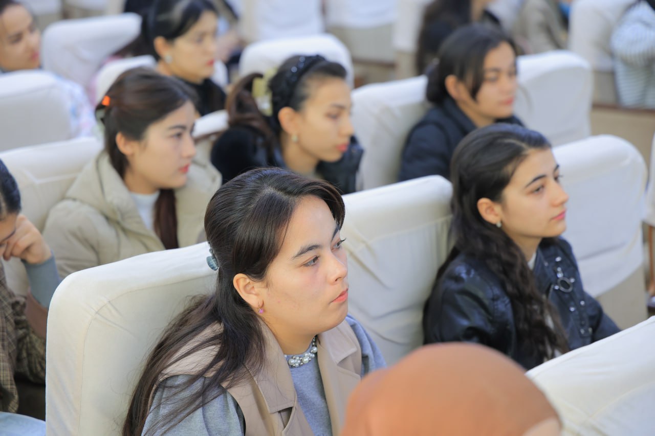 Buxoro davlat pedagogika institutida “Bolalar va yoshlarning huquqlarini himoya qilish” mavzusida huquqiy aksiya o‘tkazildi