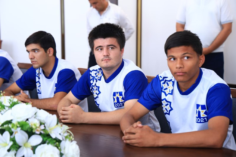 "Yangi O'zbekiston talabalar olimpiadasi" musobaqalari oldidan futbolchi talabalar bilan uchrashuv o'tkazildi