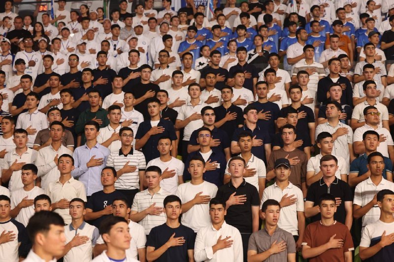 Bahodir Ma'murov "Yangi O'zbekiston talabalari olimpiadasi"ning tantanali ochilish marosimida ishtirok etdi