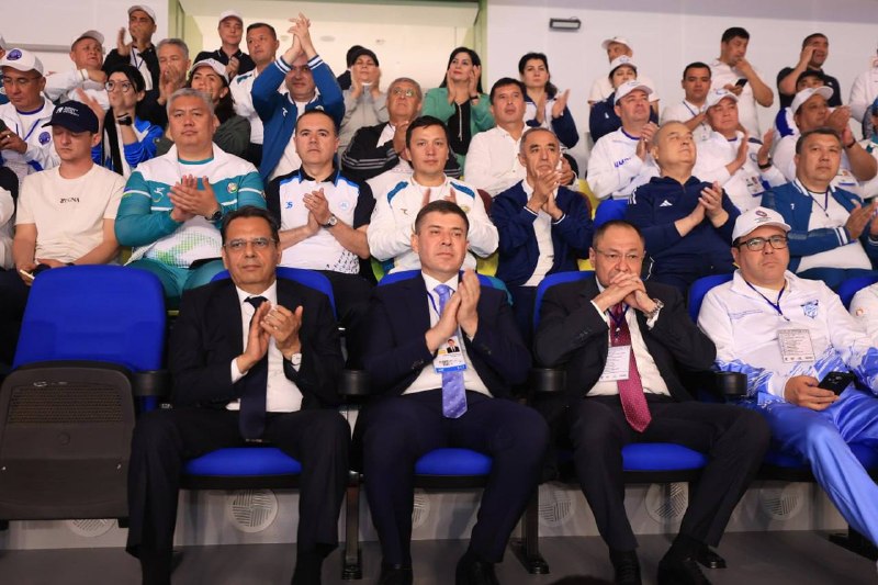 Bahodir Ma'murov "Yangi O'zbekiston talabalari olimpiadasi"ning tantanali ochilish marosimida ishtirok etdi