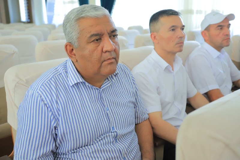 🎓 Организован открытый диалог с выпускной молодёжью