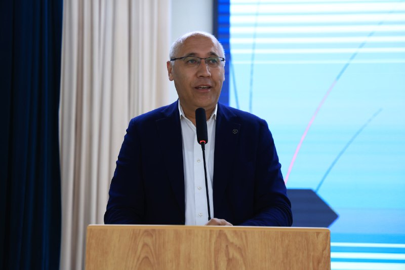 Bitiruvchi talabalar bilan ochiq muloqot o'tkazildi