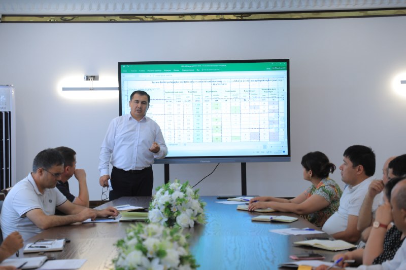 Buxoro davlat pedagogika institutida rektoroldi yig'ilishi bo'lib o'tdi