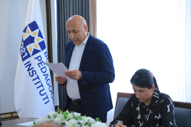 Buxoro davlat pedagogika institutida rektoroldi yig'ilishi bo'lib o'tdi