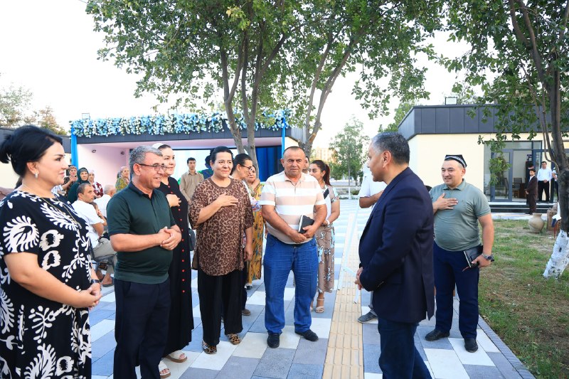 YOSHLAR TASHABBUSLARI E'TIBOR MARKAZIDA